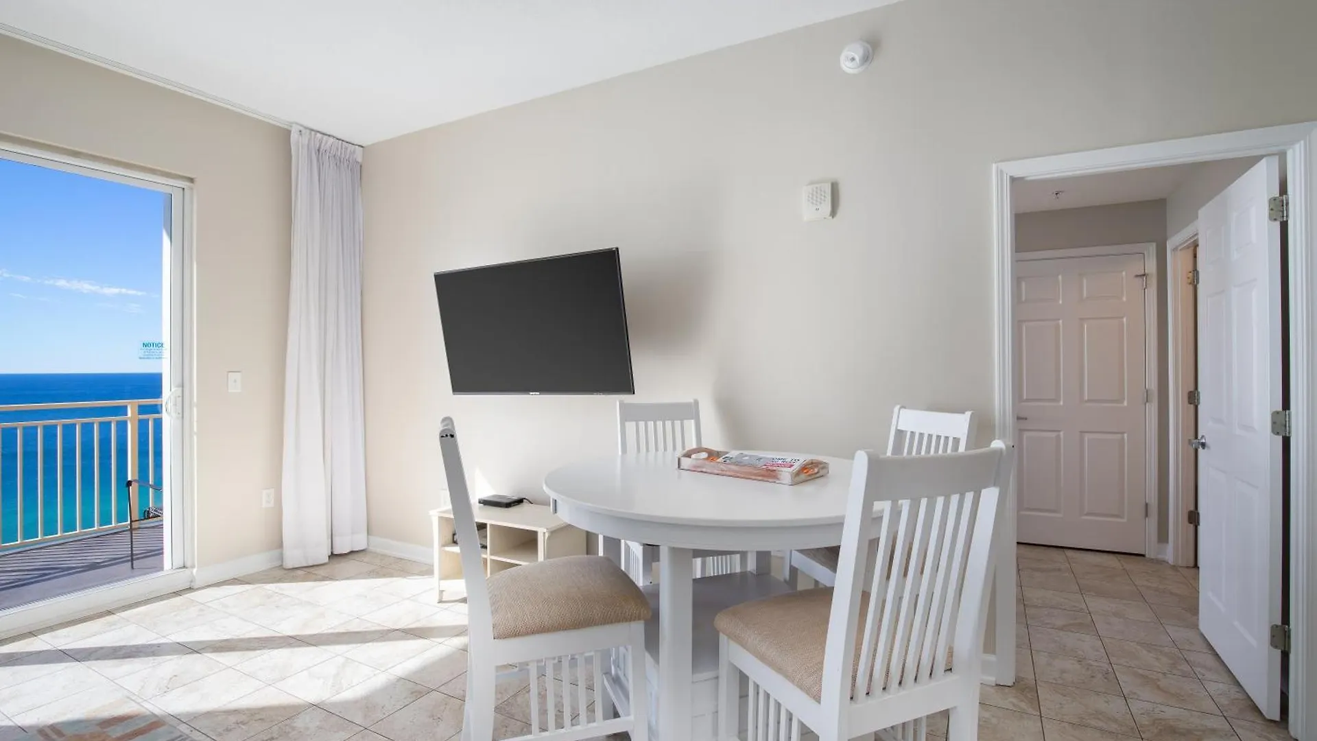 Penthouse! Beautiful Views! Newly Remodeled And Listed! Villa Panama City Beach Holiday home